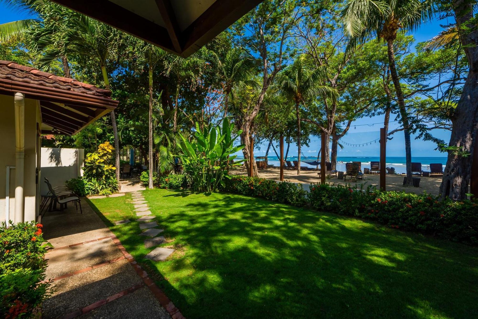 The Coast Beachfront Hotel Tamarindo Exterior foto