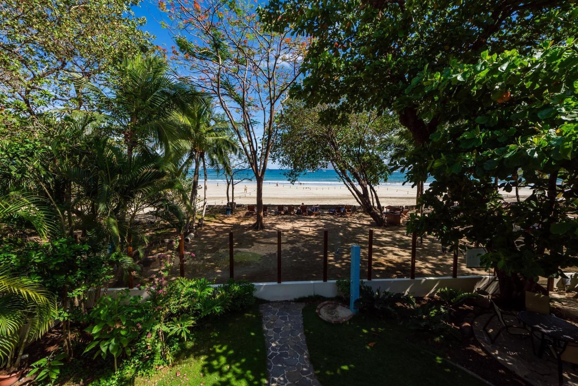 The Coast Beachfront Hotel Tamarindo Quarto foto