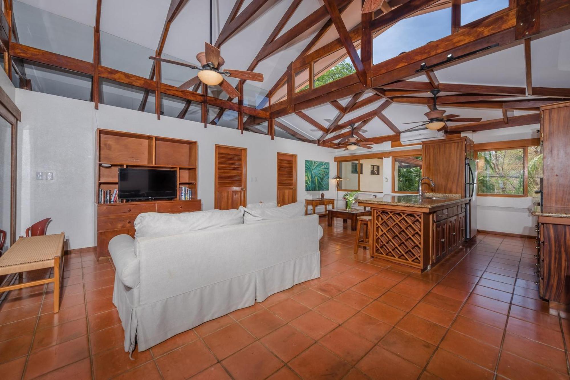 The Coast Beachfront Hotel Tamarindo Quarto foto